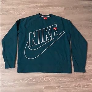 Nike crew neck sweatshirt